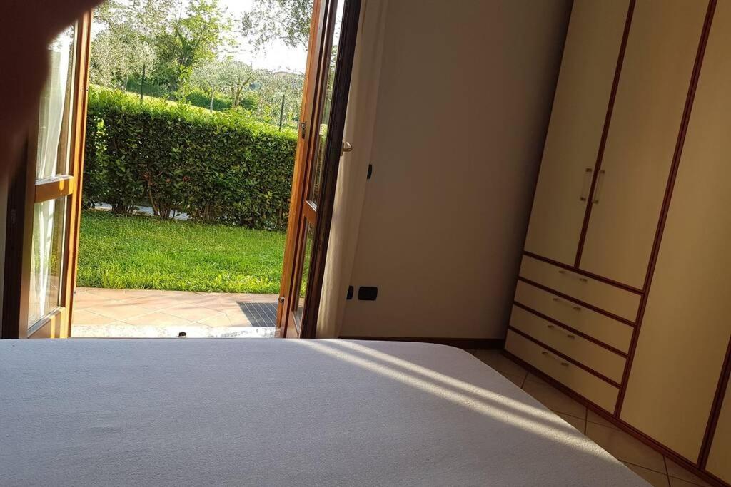 Casa Paradiso Del Garda Manerba del Garda Bagian luar foto